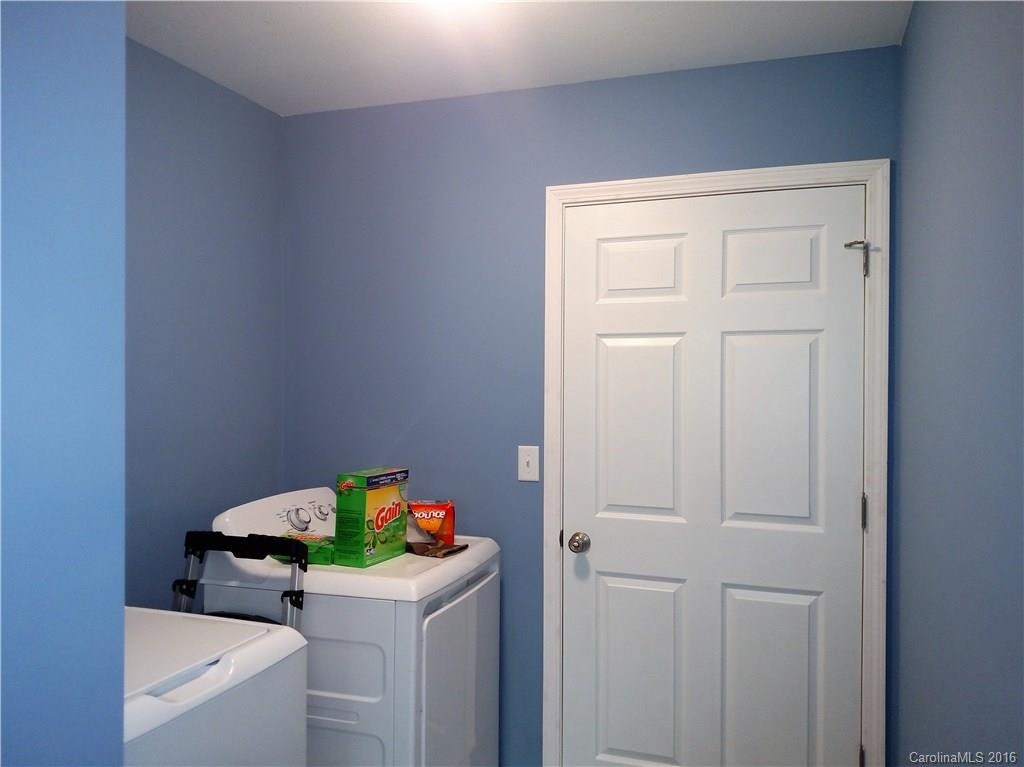 324 Old Rogers Lane - Photo 6