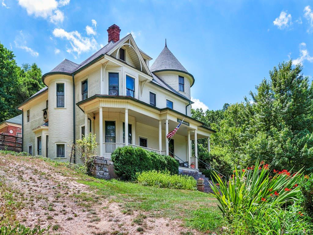 2412 Stackhouse Road - Photo 2