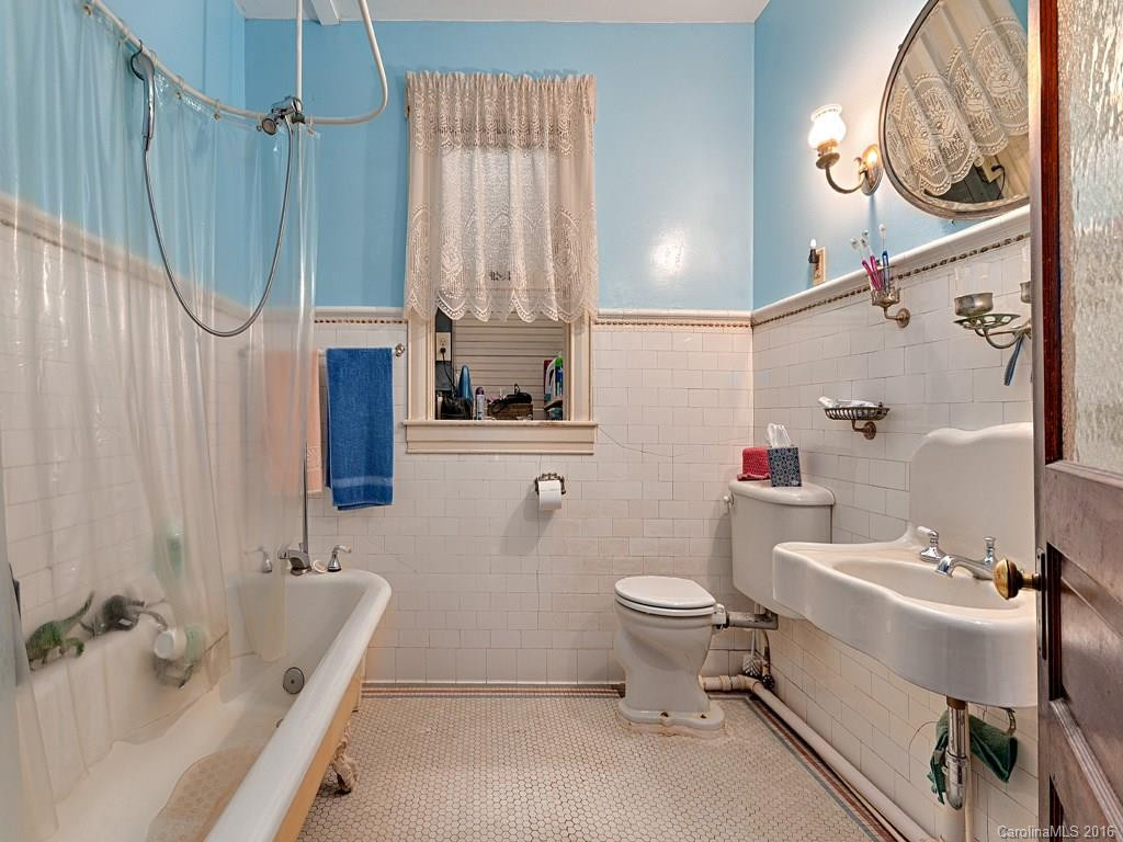 2412 Stackhouse Road - Photo 15