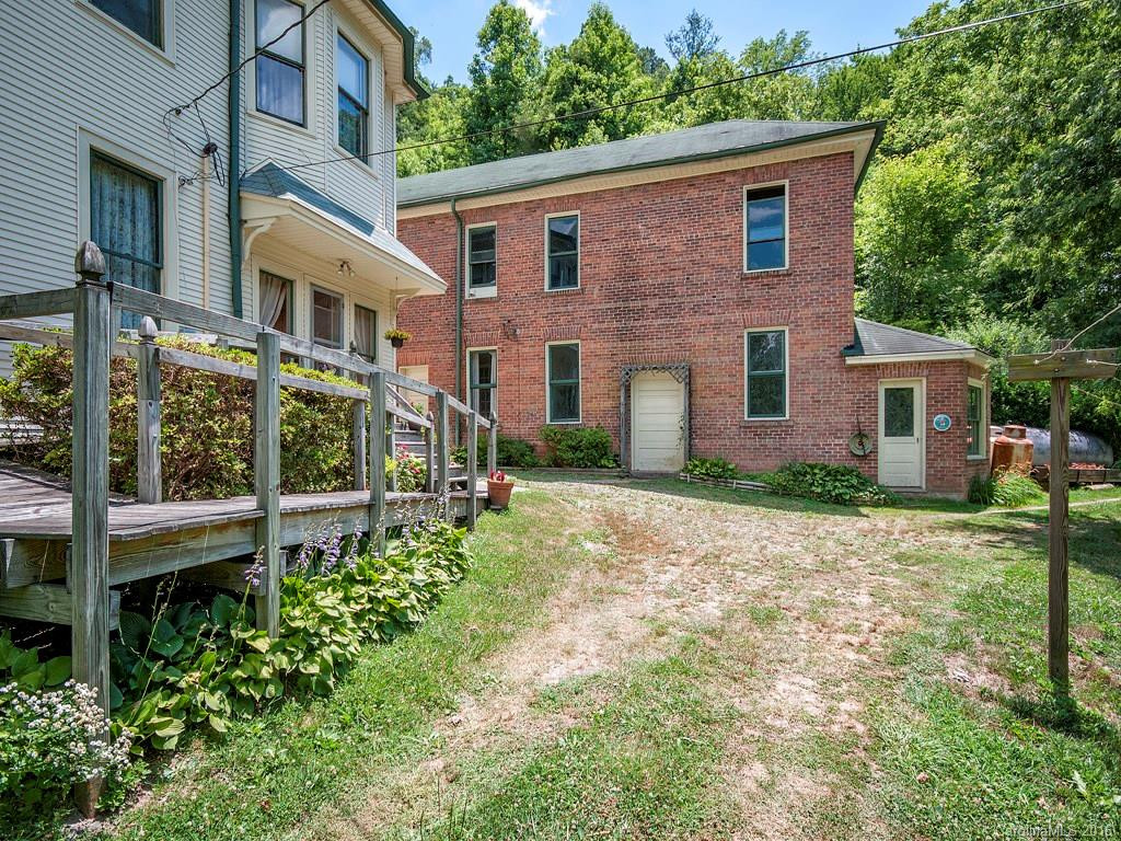 2412 Stackhouse Road - Photo 19