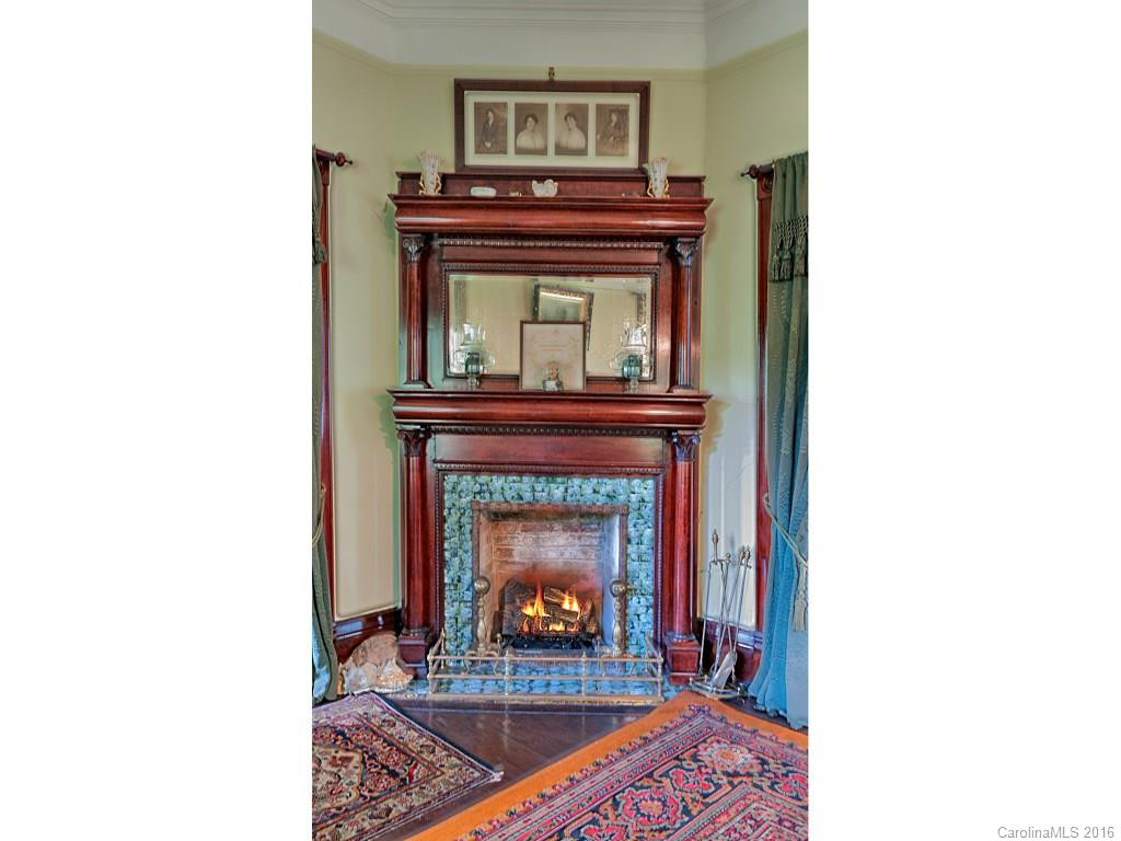 2412 Stackhouse Road - Photo 7