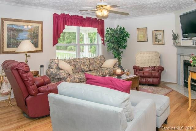 121 Brightwater Heights Drive #24 - Photo 3
