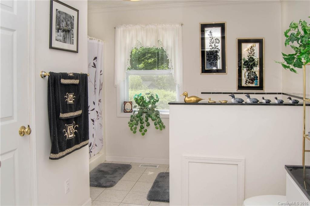 121 Brightwater Heights Drive #24 - Photo 10