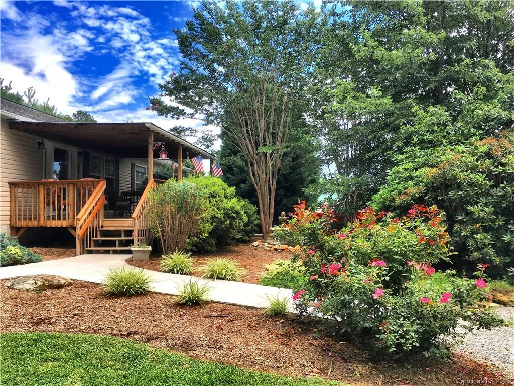 103 Belvue Lane #6
