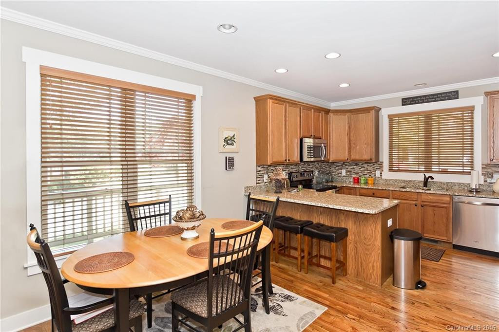 2 Oak Springs Drive - Photo 7