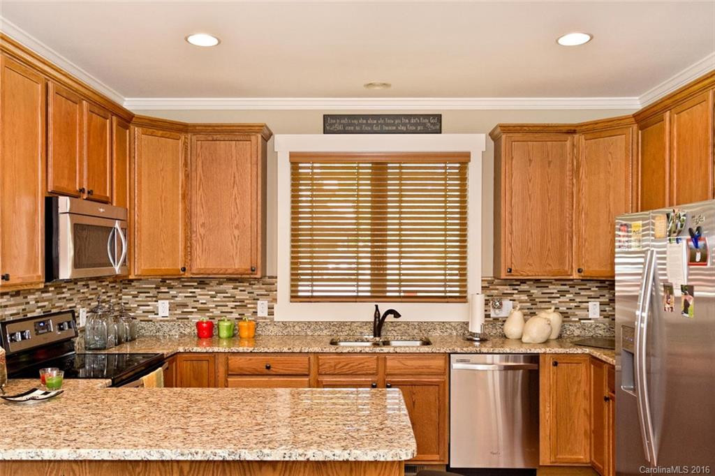 2 Oak Springs Drive - Photo 9