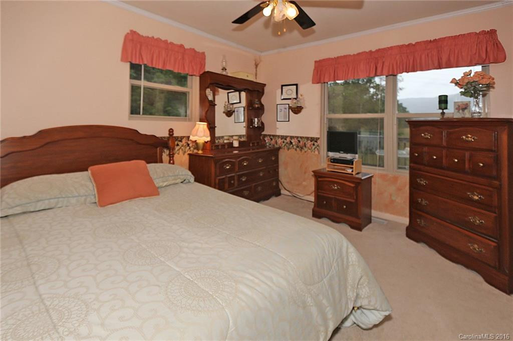 138 Fawn Way - Photo 13