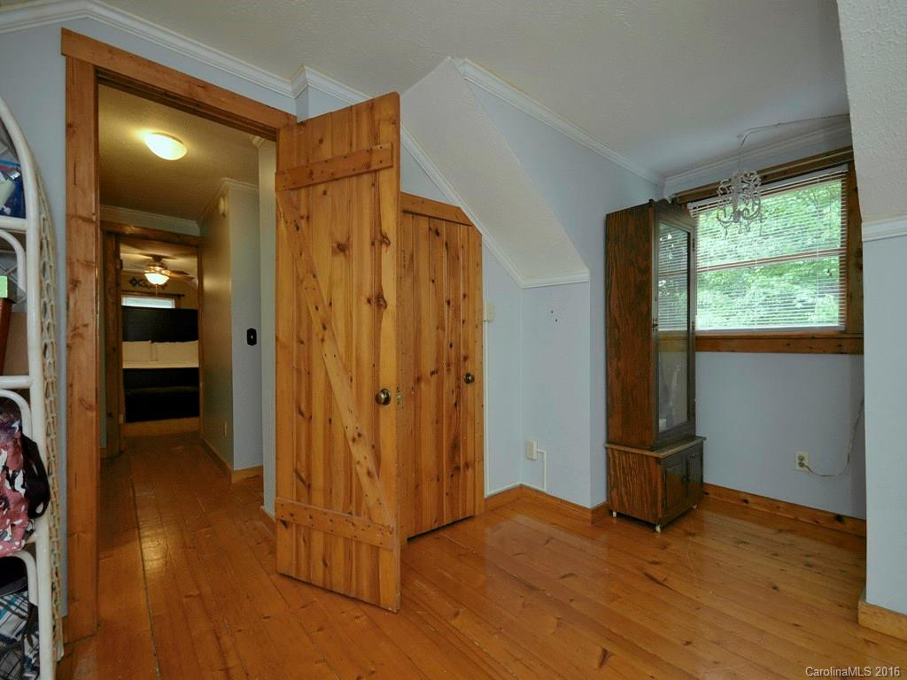 84 Mountain Brook Drive - Photo 13
