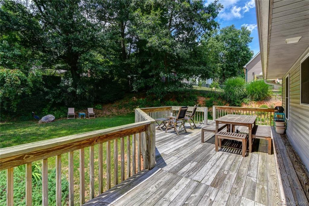 6 Fernwood Avenue - Photo 11