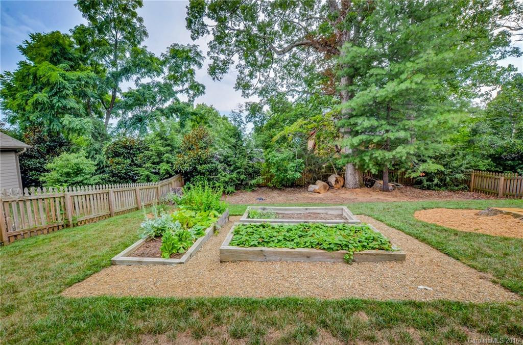 93 Mcclain Street - Photo 5
