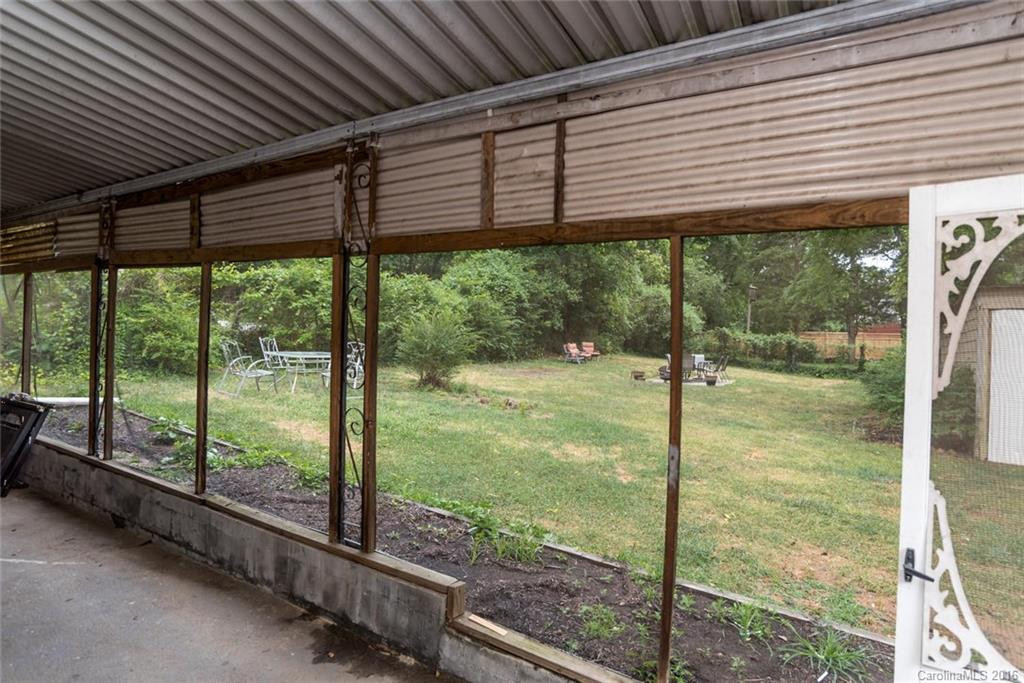 178 Chestnut Street - Photo 16