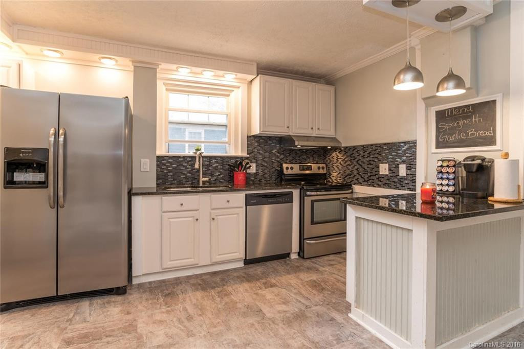 178 Chestnut Street - Photo 4
