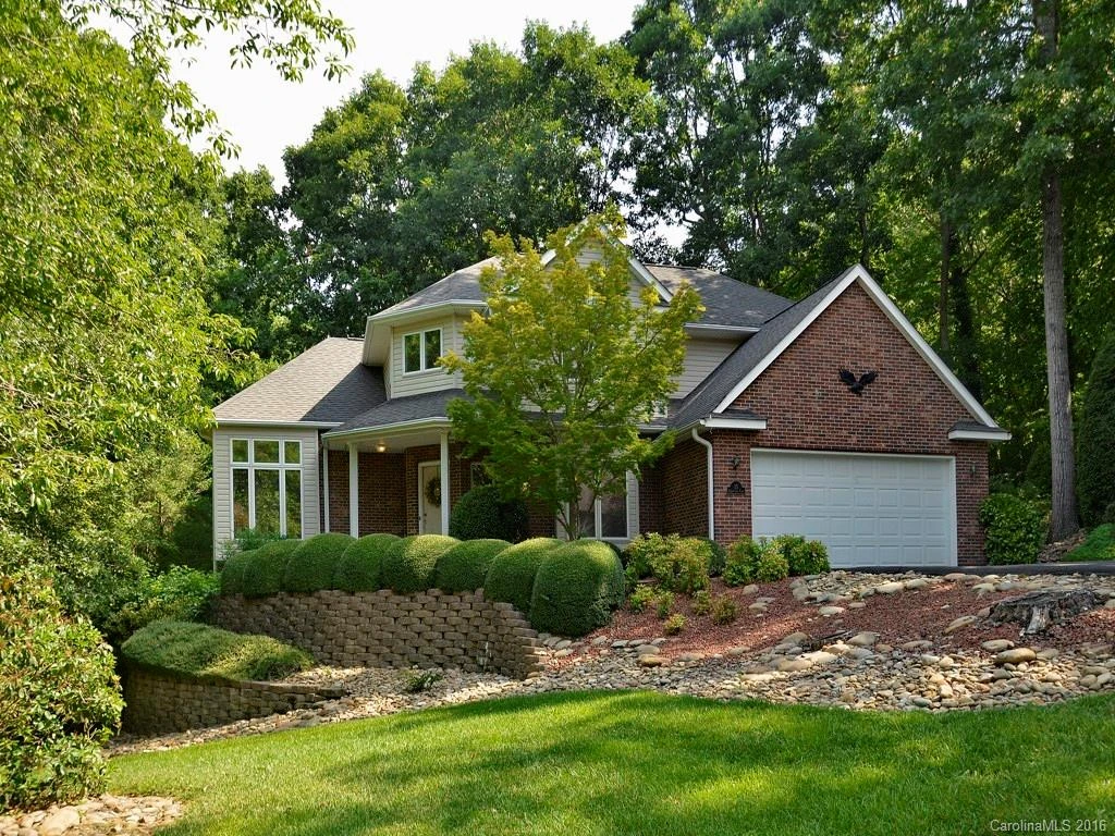 15 Timber Cove Court