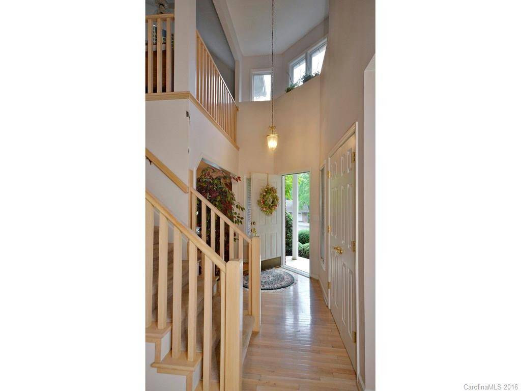 15 Timber Cove Court - Photo 2