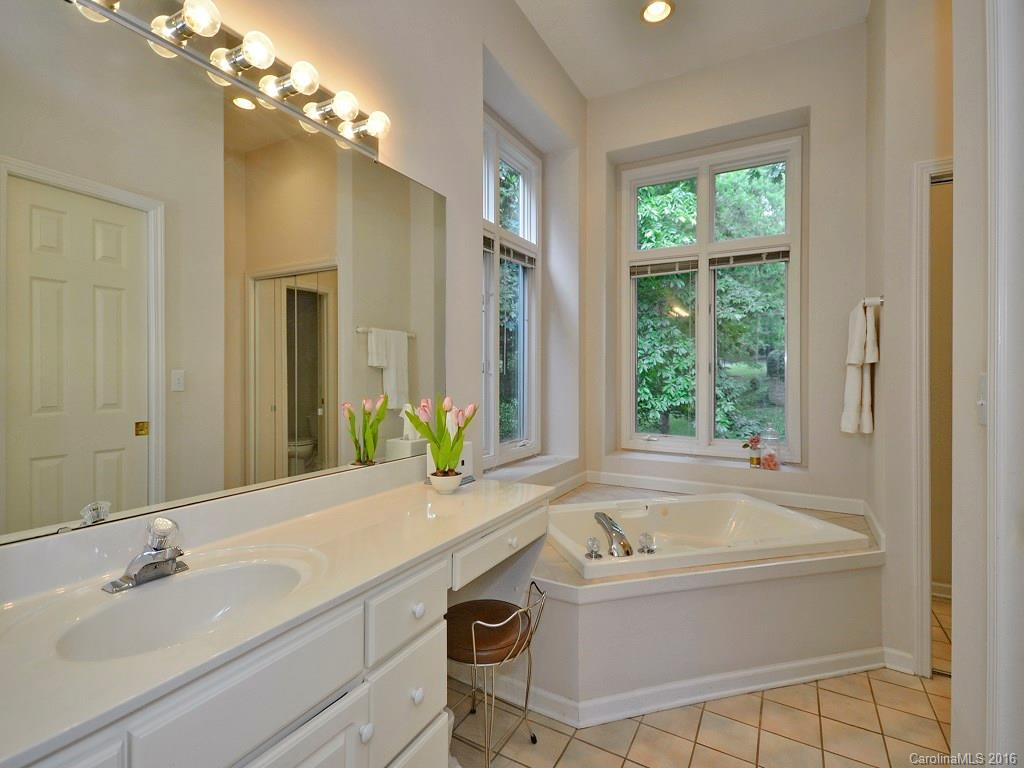 15 Timber Cove Court - Photo 14