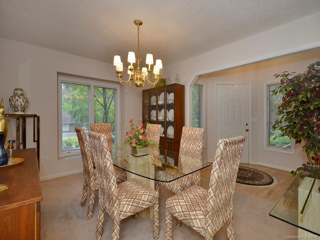 15 Timber Cove Court - Photo 3
