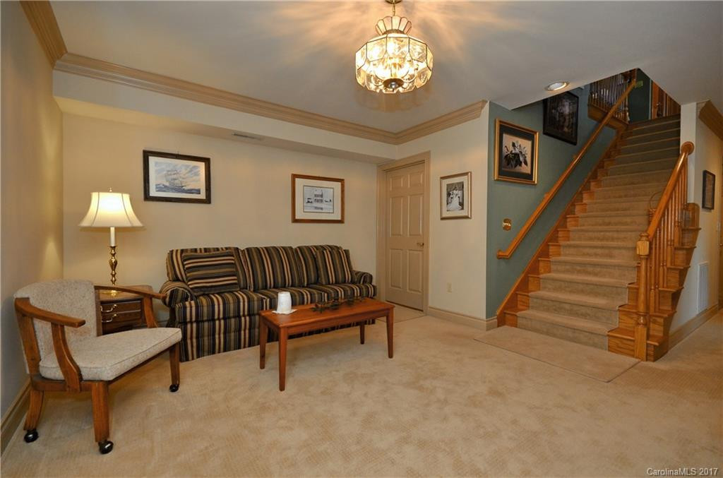 104 Harwood Court #25 - Photo 15