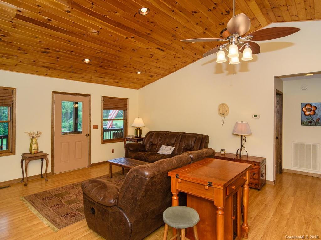 99 Barefoot Cove - Photo 4