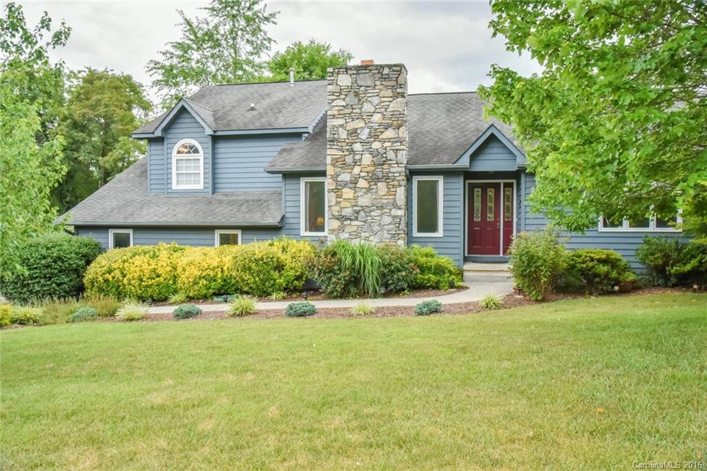 2 Jaks Ridge Drive