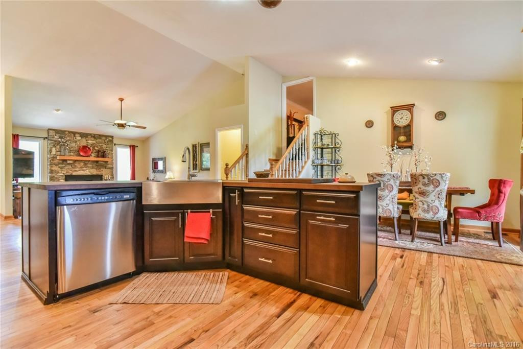 2 Jaks Ridge Drive - Photo 6