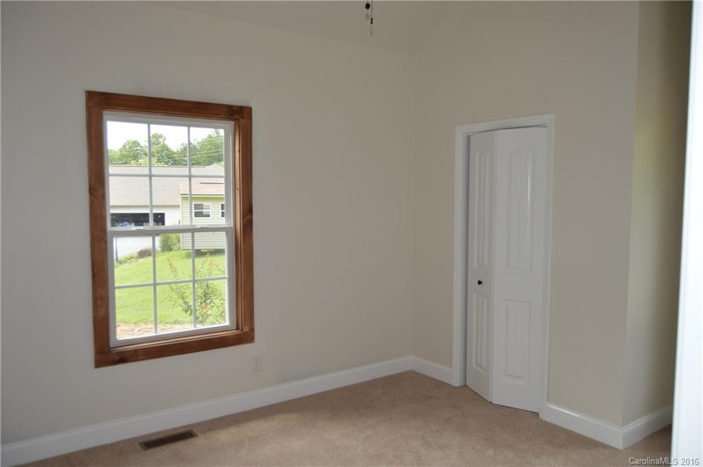 96 Sunset Ridge Drive - Photo 8