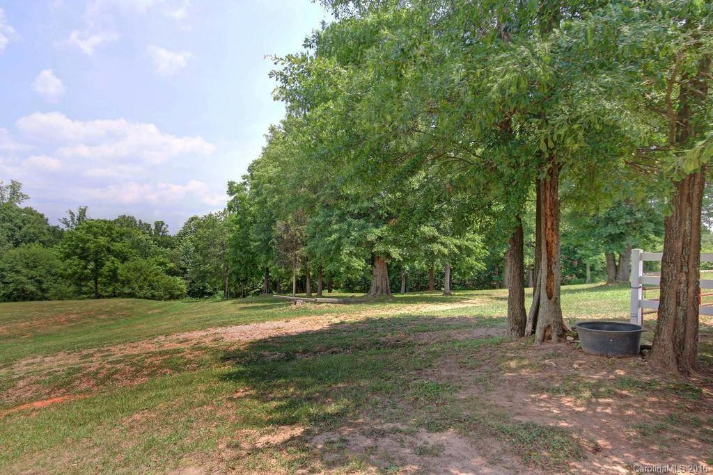 380 Hazelhurst Lane - Photo 22
