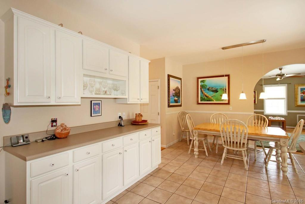 380 Hazelhurst Lane - Photo 9