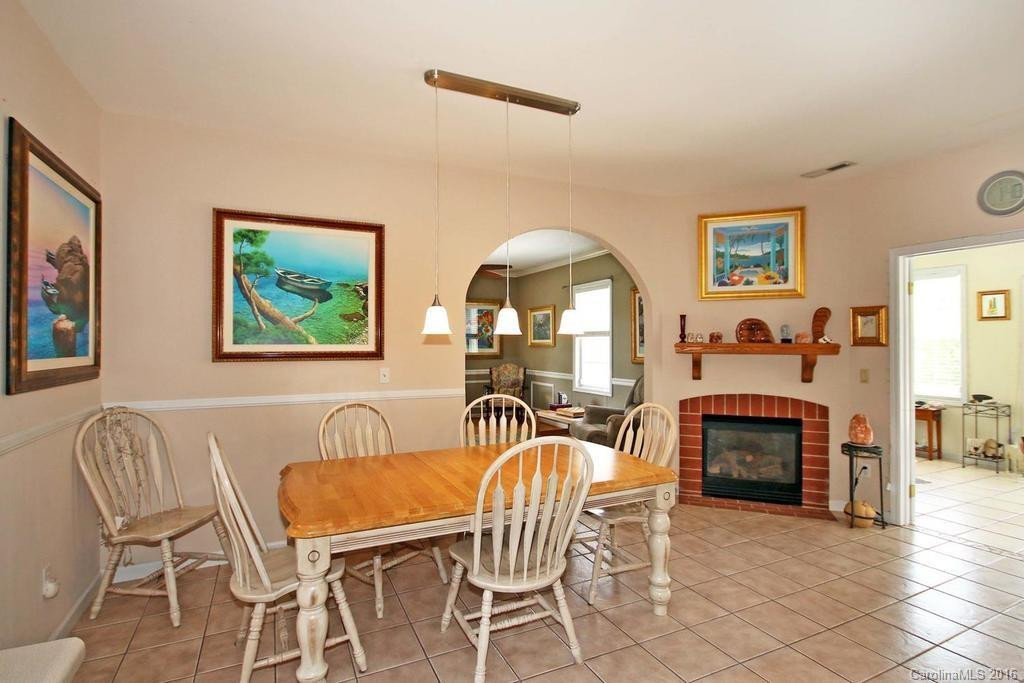 380 Hazelhurst Lane - Photo 10