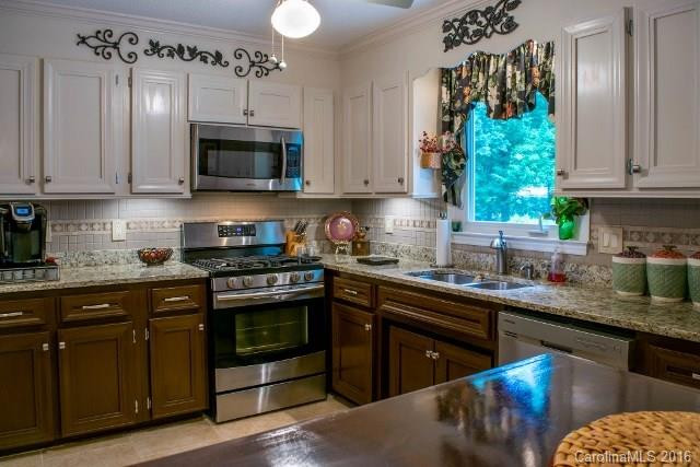 117 Laurel Lane - Photo 6