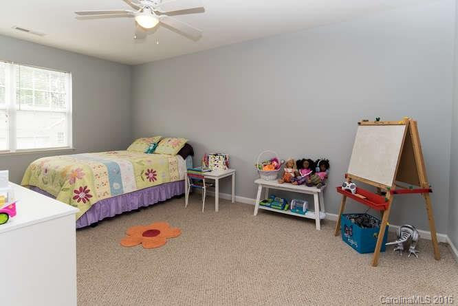 423 Wiltshire Circle #133 - Photo 18