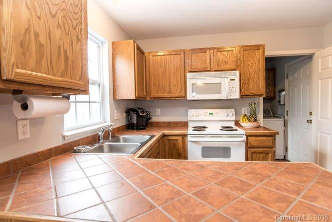423 Wiltshire Circle #133 - Photo 9