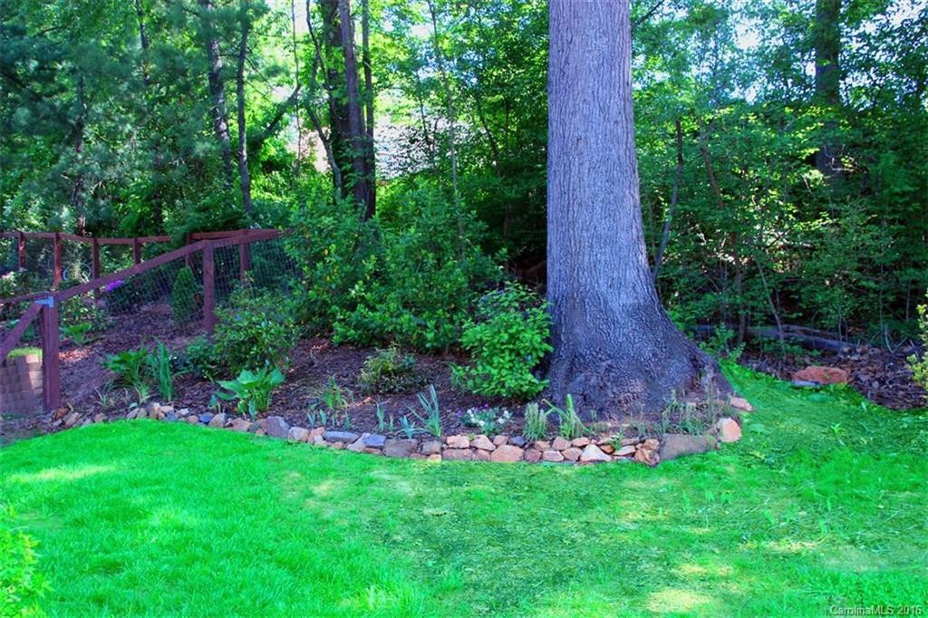 16 Woodland Drive - Photo 14