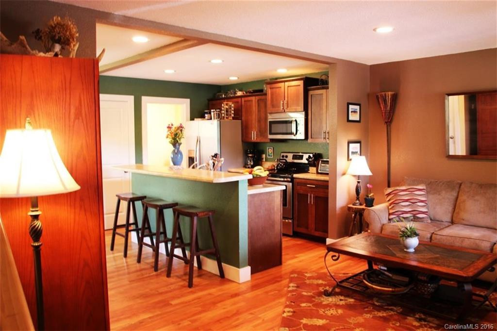 16 Woodland Drive - Photo 5
