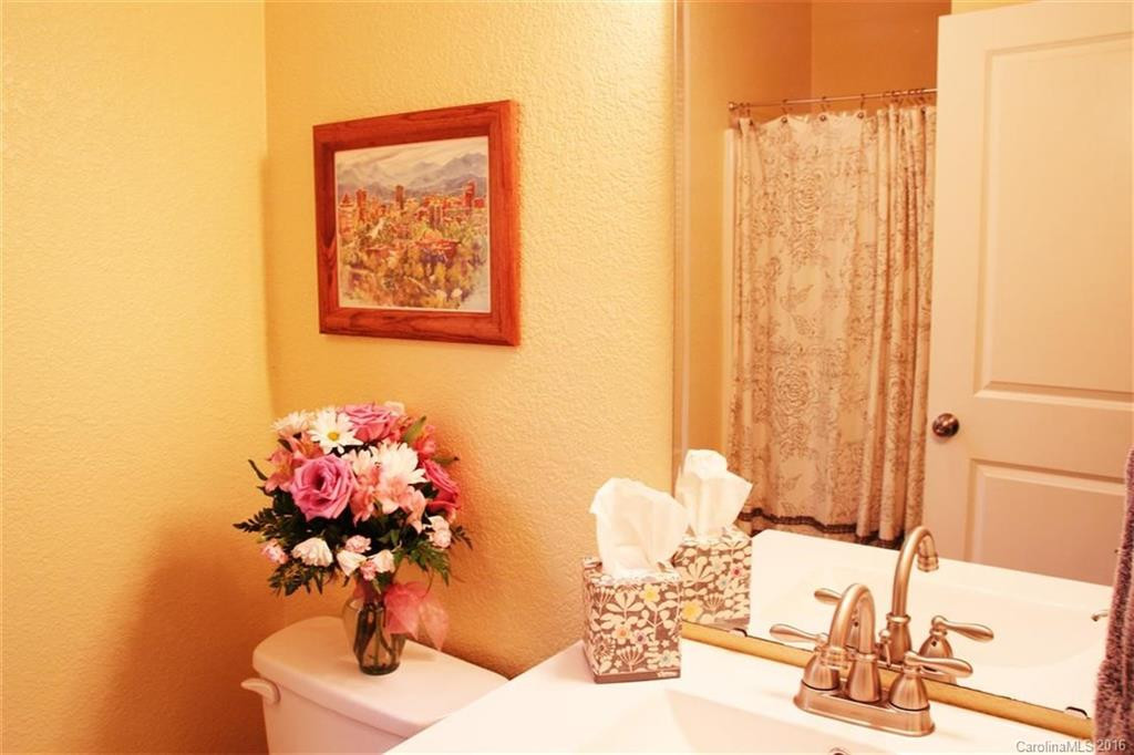 16 Woodland Drive - Photo 9