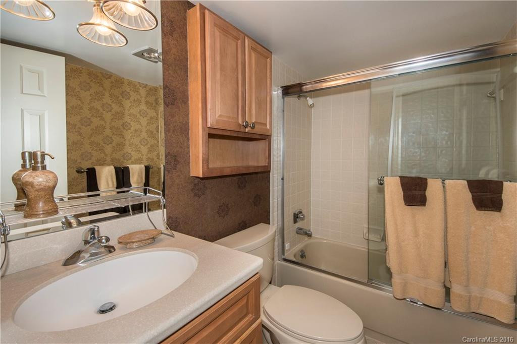 87 Willow Road #B-5 - Photo 17