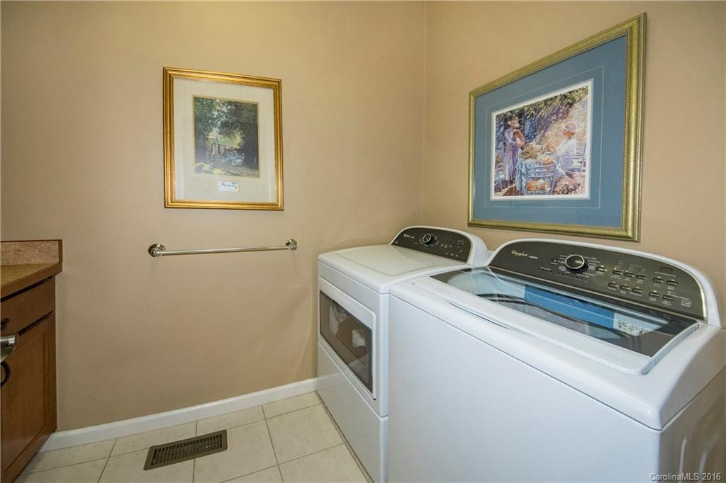 101 Augusta Circle #101 - Photo 24