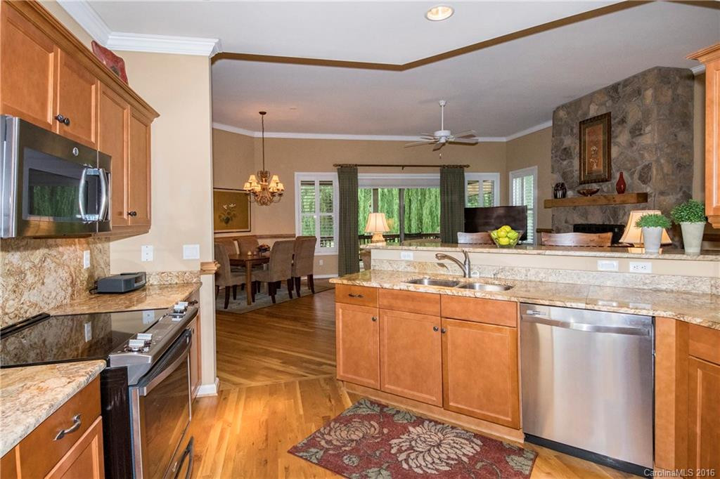101 Augusta Circle #101 - Photo 10