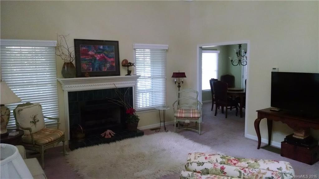 195 Falcon Ridge Drive - Photo 11
