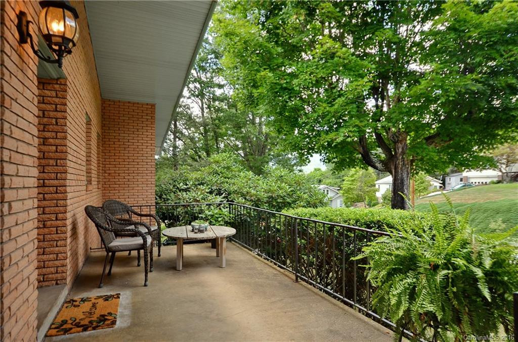 160 Leatherwood Street - Photo 2
