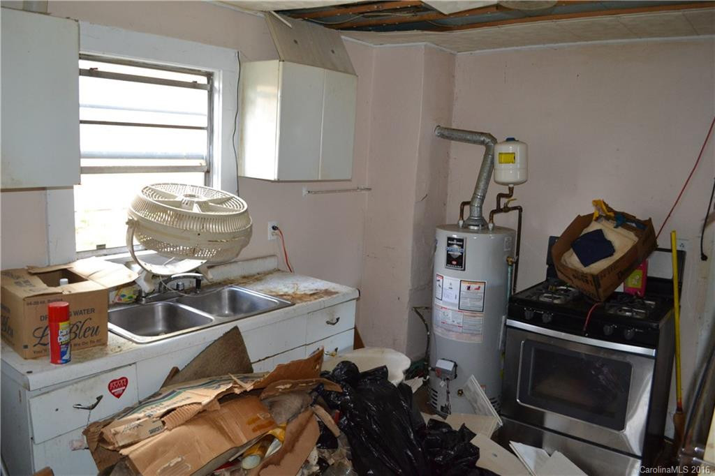 193 Grove Street - Photo 8