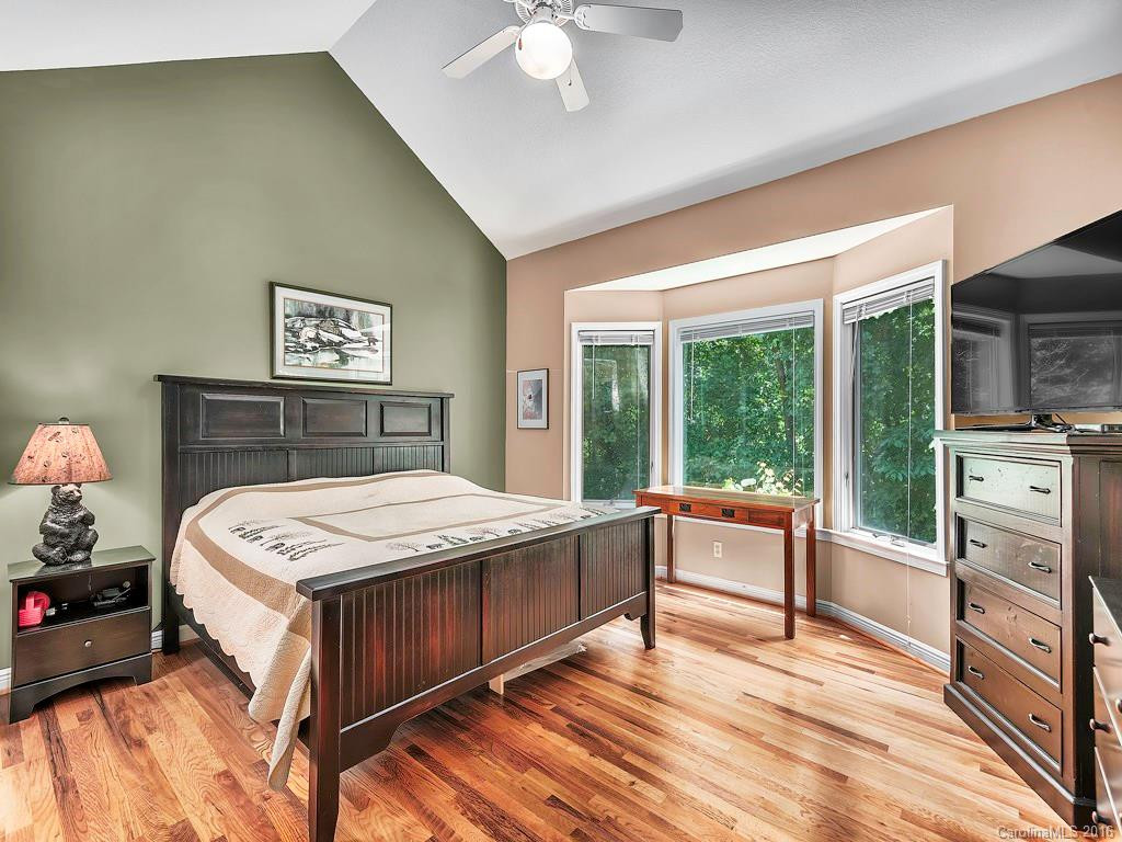 17 Little Cedar Court #- - Photo 13