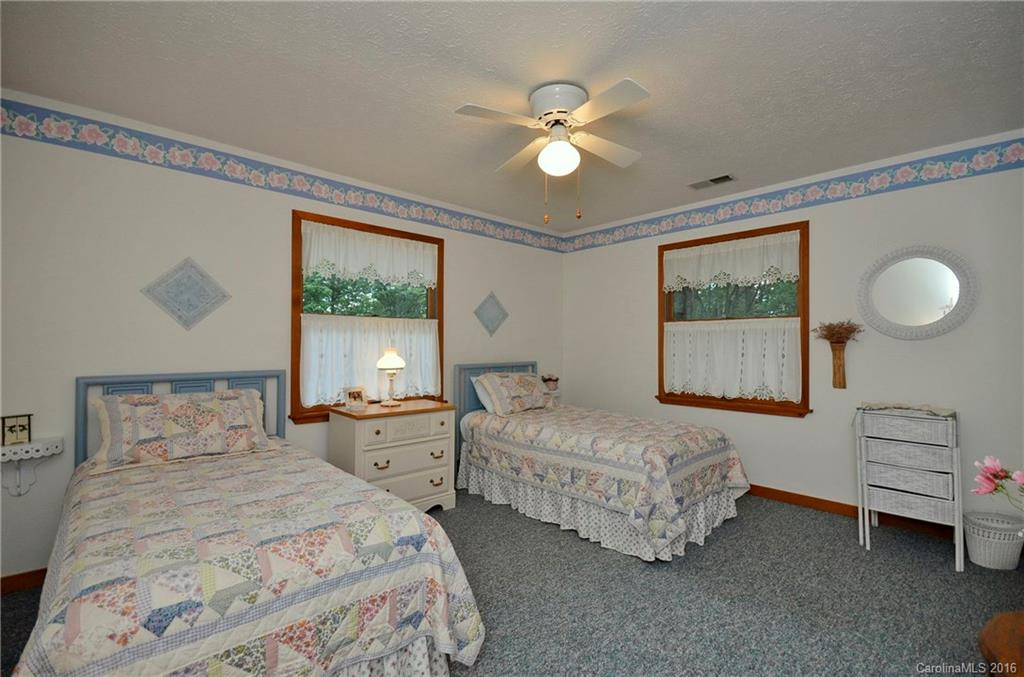 100 Jenny Rae Lane - Photo 16