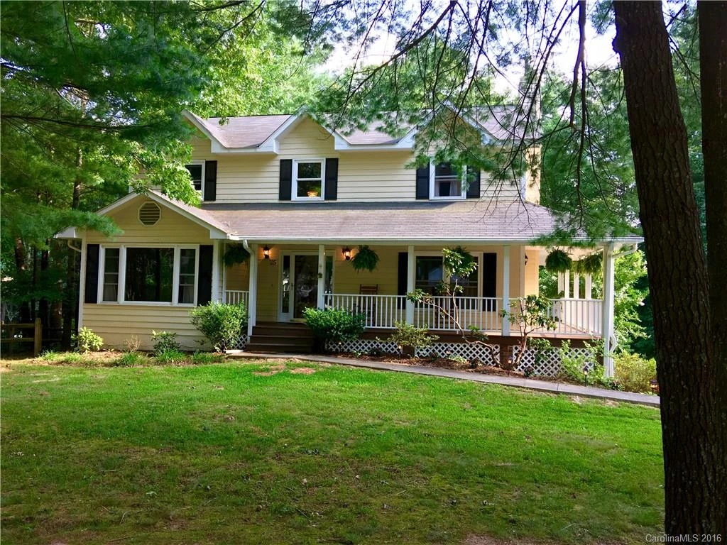 25 Glen Crest Drive