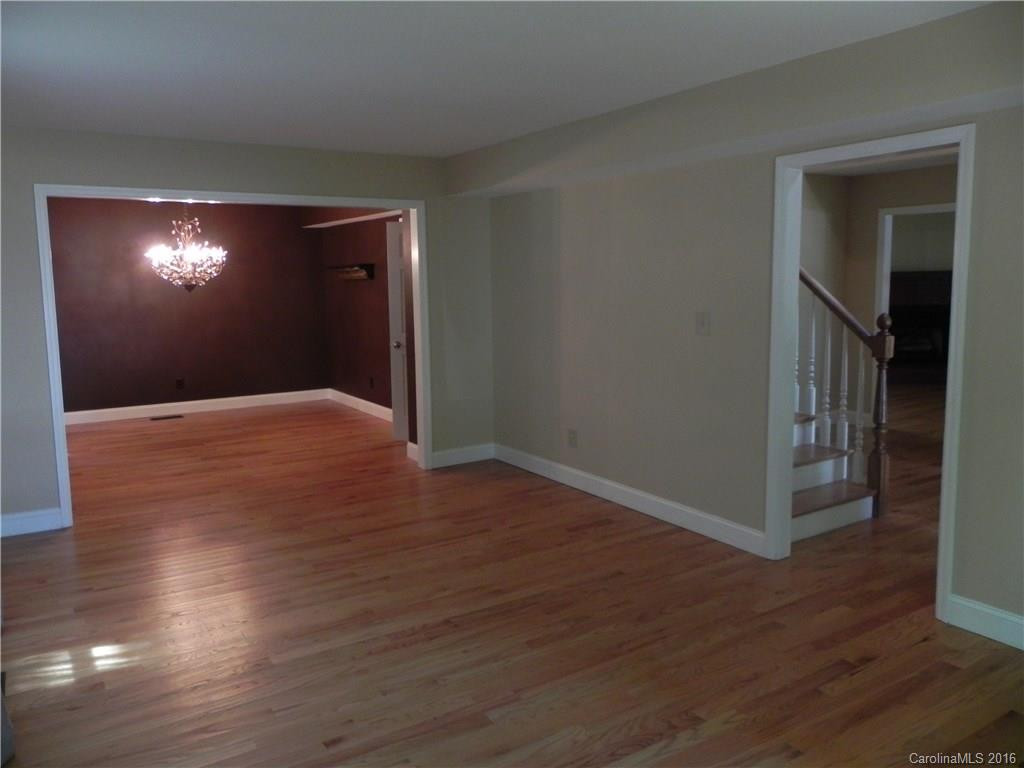 25 Glen Crest Drive - Photo 13