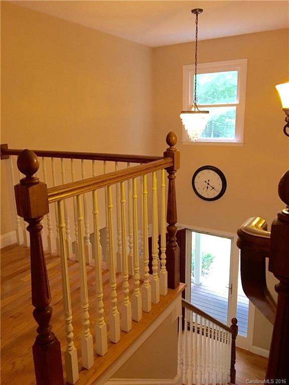 25 Glen Crest Drive - Photo 9