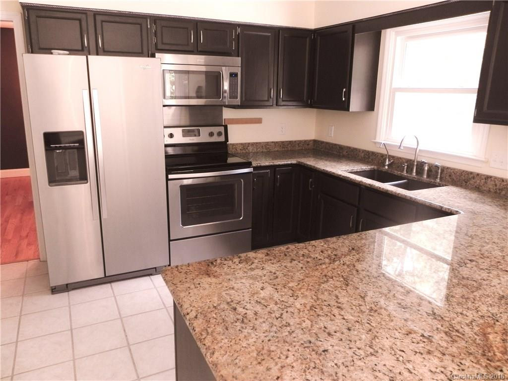 25 Glen Crest Drive - Photo 10