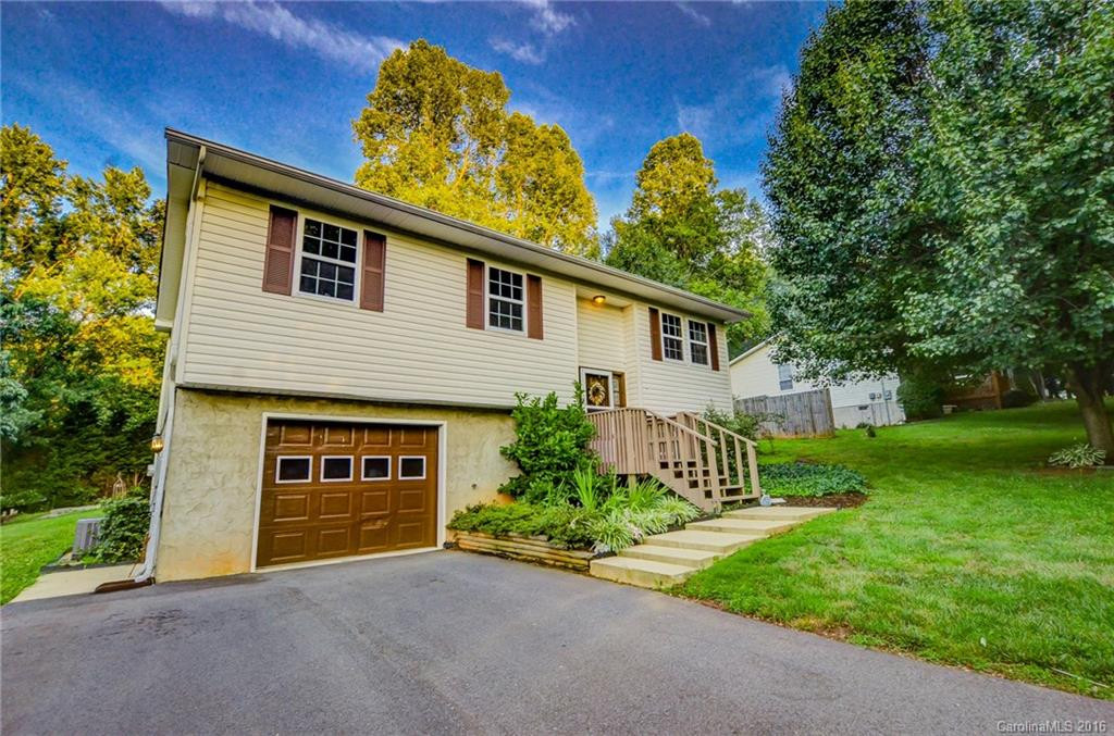 14 Chinaberry Lane