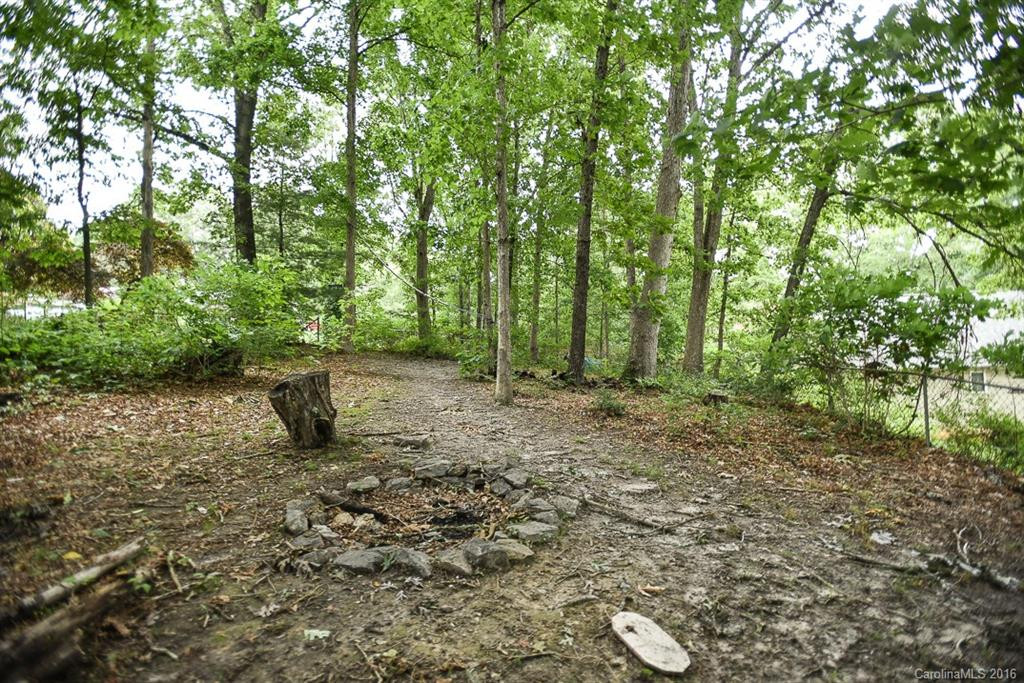 121 Appalachian Way - Photo 3