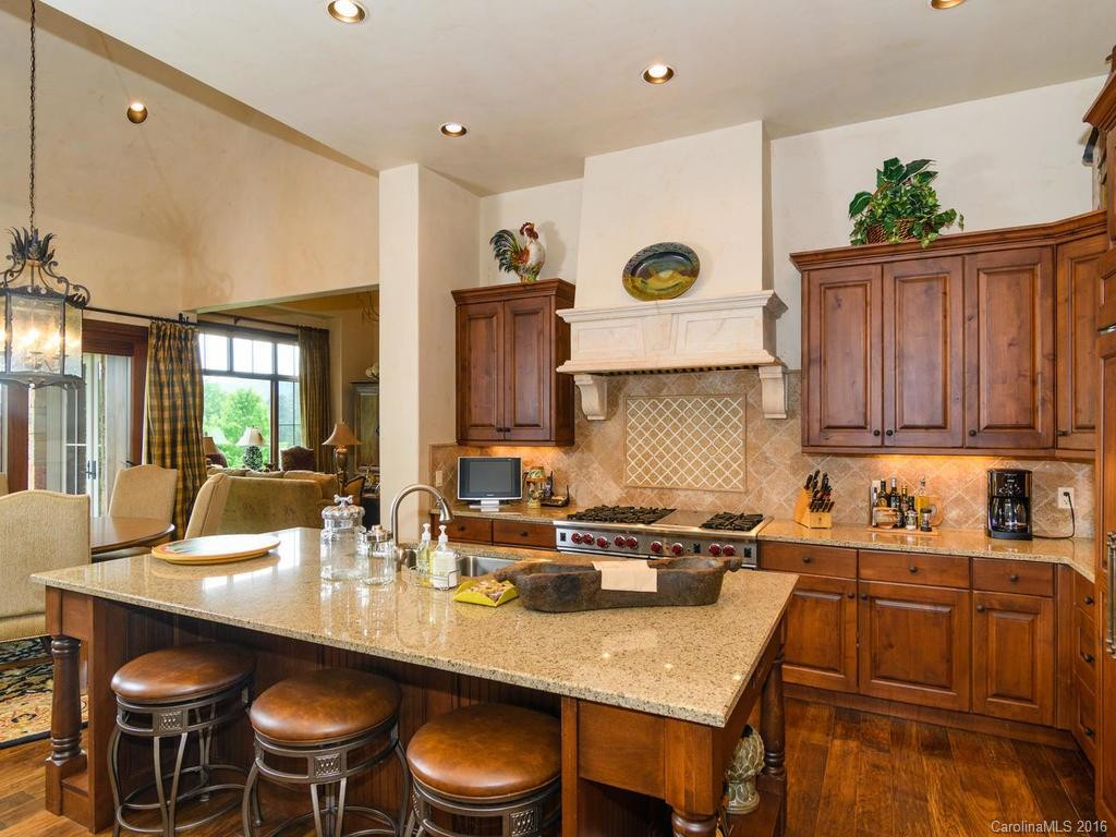 574 Walnut Valley Parkway #3 - Photo 8