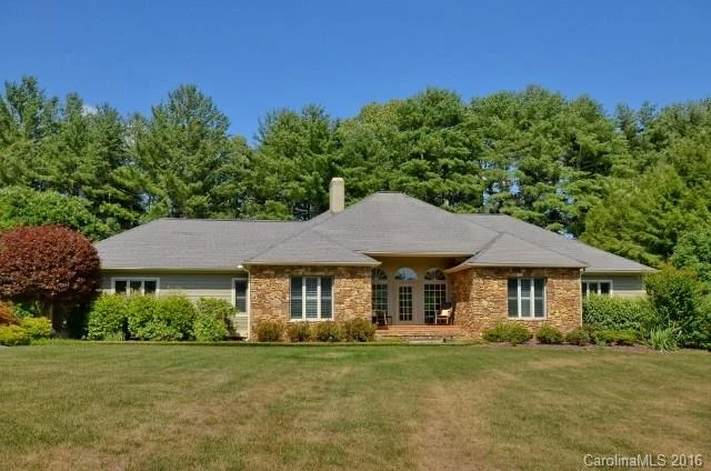 64 Hillcrest Circle #L3